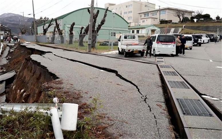 زلزله مهیب ژاپن بدون یک کشته