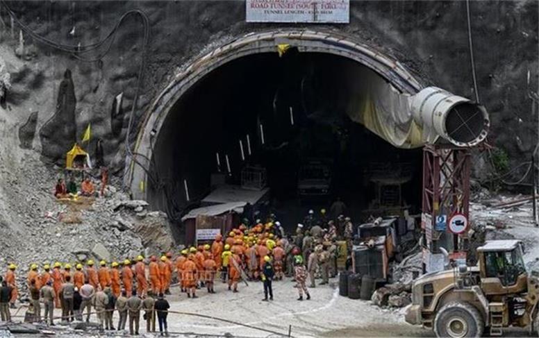 17 روز عملیات نجات کارگران در هند در پی ریزش تونل