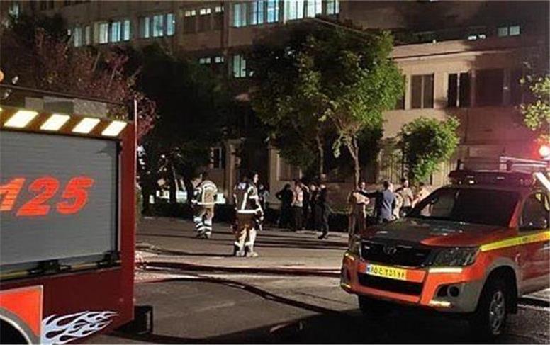 آتش سوزی در انبار بیمارستان امام حسین