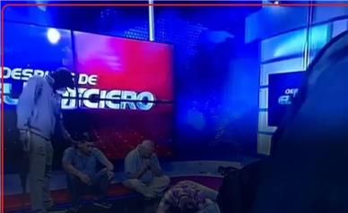 فیلم/ گروگانگیری حین پخش زنده تلوزیونی در اکوادور