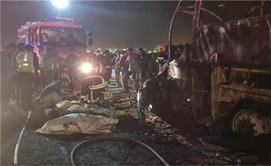 مرگ آتشین 4 سرنشین پژو در تصادف با اتوبوس