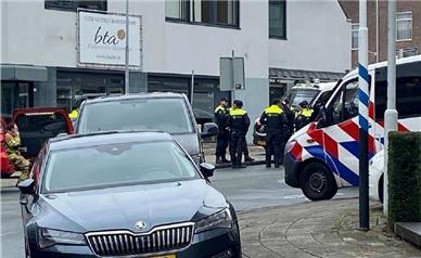 فیلم/ گروگانگیری در هلند/ 150 منزل در منطقه تخلیه شدند
