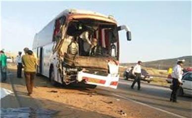 واژگونی اتوبوسی در قزوین 22 کشته و مصدوم داشت