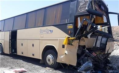 تصادف اتوبوس حامل دانش‌آموزان یزدی عازم مشهد
