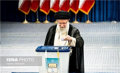 فیلم// تصویر متفاوت انتخابات از بیت رهبری تا صندوق رای